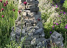 Naturgartenelement Steinturm