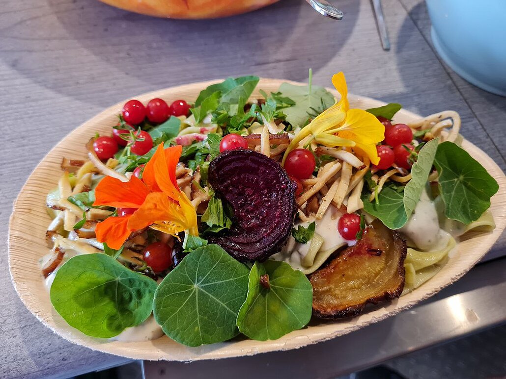 Gartencafé: Gericht vom Beet auf den Teller
